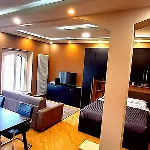 Stazione Apartment Cremona